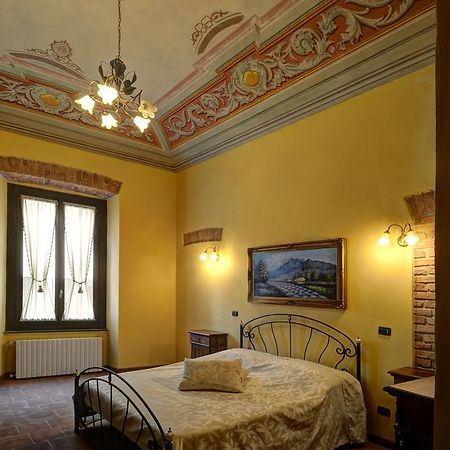 Palazzo Centro Alloggi Vacanza Apartment Nizza Monferrato Luaran gambar