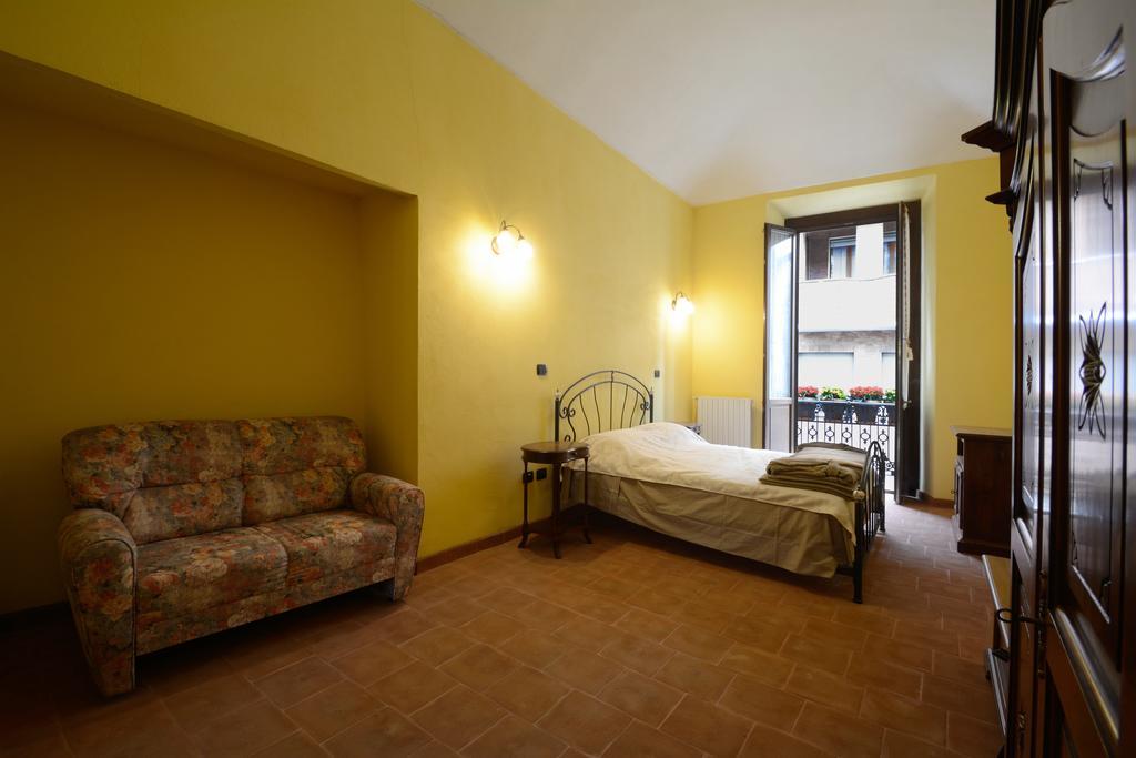 Palazzo Centro Alloggi Vacanza Apartment Nizza Monferrato Luaran gambar