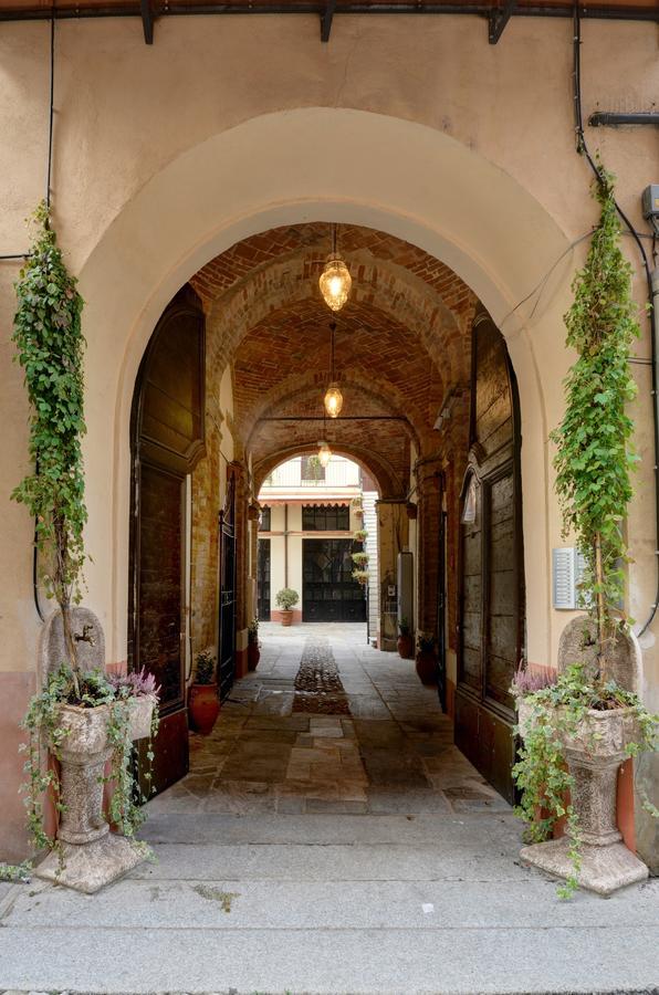 Palazzo Centro Alloggi Vacanza Apartment Nizza Monferrato Luaran gambar