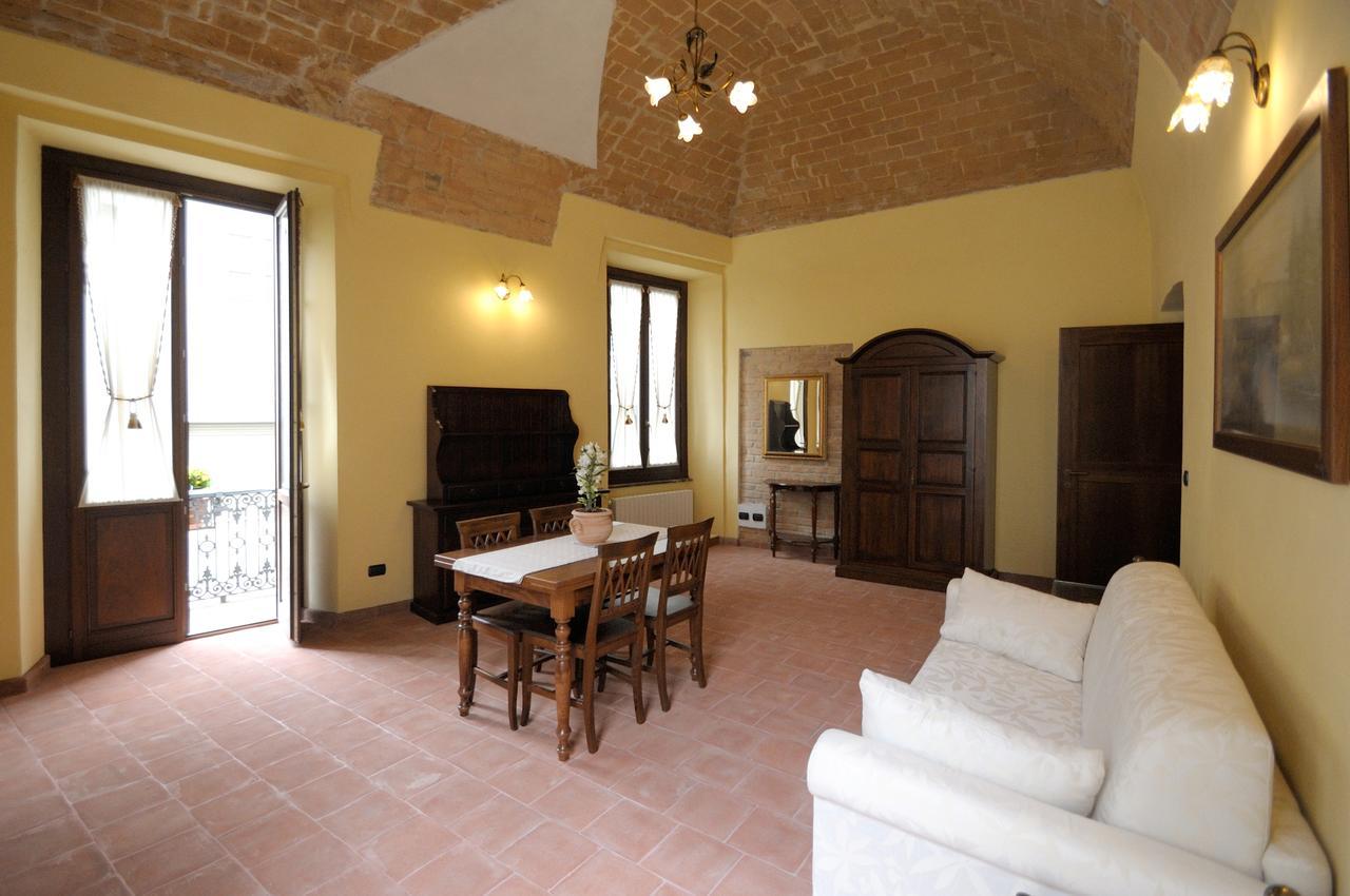 Palazzo Centro Alloggi Vacanza Apartment Nizza Monferrato Luaran gambar