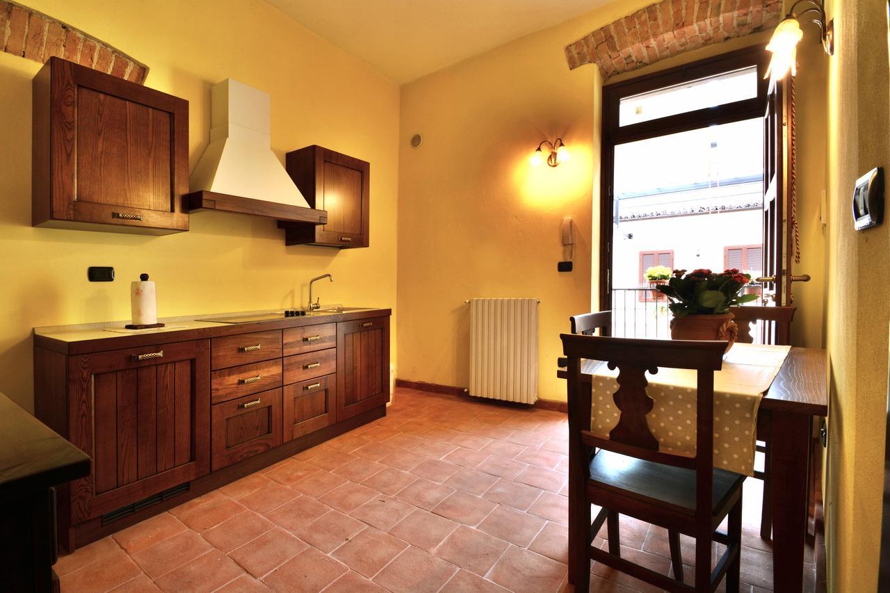 Palazzo Centro Alloggi Vacanza Apartment Nizza Monferrato Luaran gambar